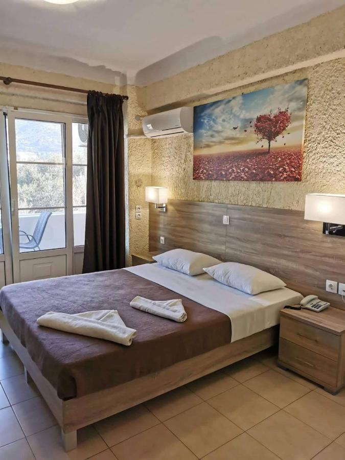 Paradise Hotel Samos Town Exterior foto