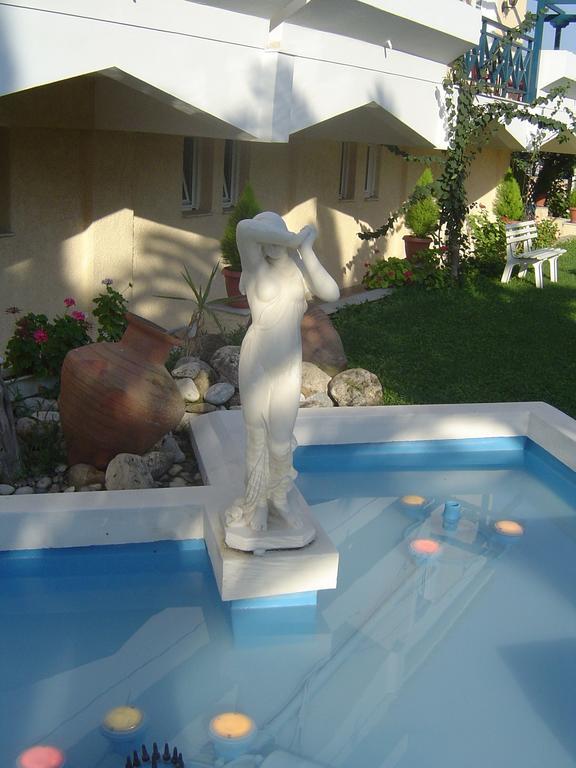 Paradise Hotel Samos Town Exterior foto